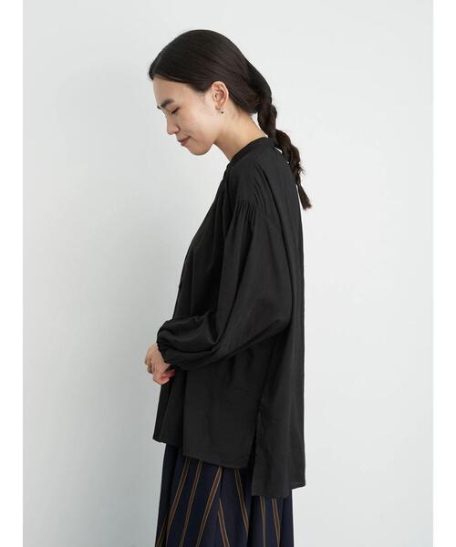 AMERICAN HOLIC（アメリカンホリック）の「袖ギャザーボリュームシャツ　＊（シャツ/ブラウス・レディース・ブラック/オフホワイト/キャメル/その他9・M/L）」の14枚目の写真
