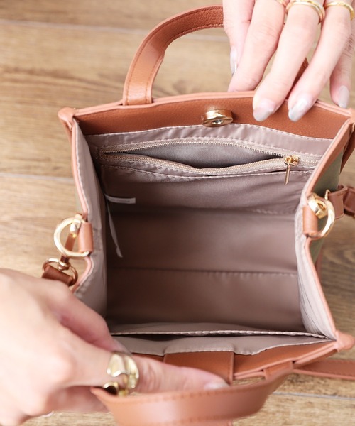 reca（レカ）の「パイピングスクエアトート（ショルダーバッグ・レディース・ブラック/ブラウン/カーキ・ONE SIZE）」の10枚目の写真