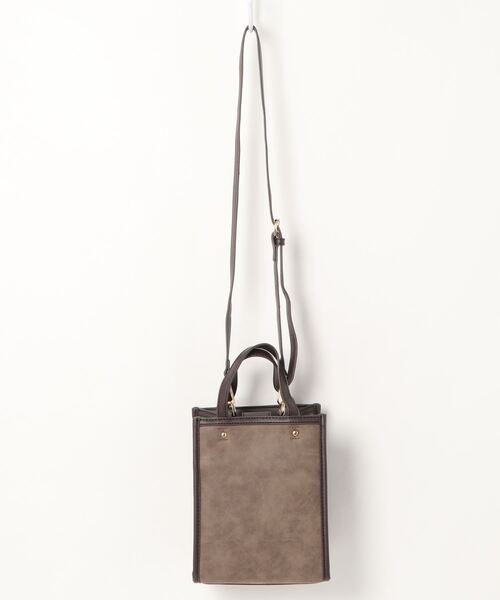 reca（レカ）の「パイピングスクエアトート（ショルダーバッグ・レディース・ブラック/ブラウン/カーキ・ONE SIZE）」の14枚目の写真