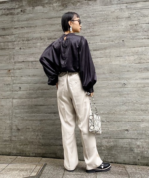 PAGEBOY（ページボーイ）の「テンセルスマートトレンチパンツ(セットアップ/スリーピース)（その他パンツ・レディース・ホワイト系その他/ブラック/ベージュ系その他・SMALL/MEDIUM）」の7枚目の写真