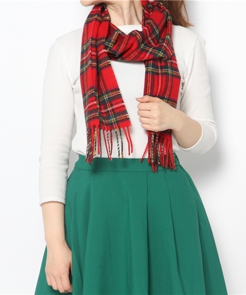 BEAMS BOY(ビームスボーイ)の「HIGHLAND TWEEDS / TARTAN SCARF 14FW(マフラー・レディース・レッド/サックスブルー/ネイビー/グレー/ベージュ/インディゴブルー・ONE SIZE)」の10枚目の写真