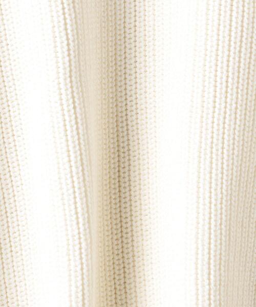 BEAUTY&YOUTH UNITED ARROWS（ビューティーアンドユースユナイテッドアローズ）の「BY 7ゲージ畦スリットクルーネックニットプルオーバー -ウォッシャブル-（ニット/セーター・レディース・オフホワイト/ライム/ベージュ・FREE）」の16枚目の写真