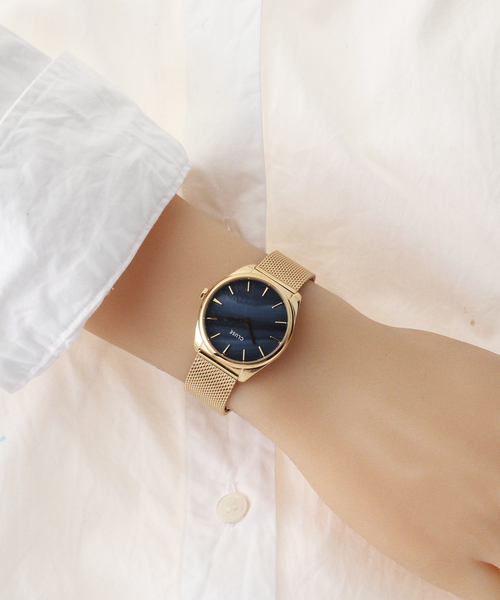 CLUSE(クルース)の「CLUSE CW0101212007 31.5mm【 ウォッチ 】(アナログ腕時計・レディース・ゴールド・FREE)」の2枚目の写真