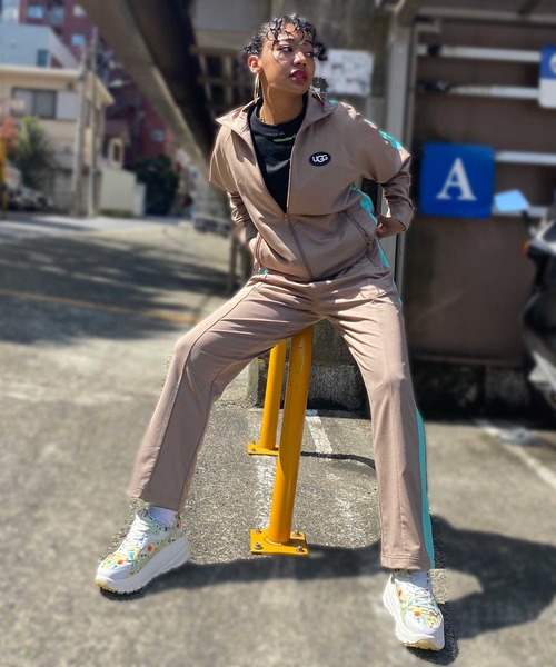 UGG アグ モノグラム 総柄 ジャガード ニット ガウン アウター L