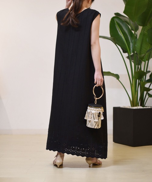 Eimee Law（エイミーロウ）の「カット刺繍スリーブレスドレス