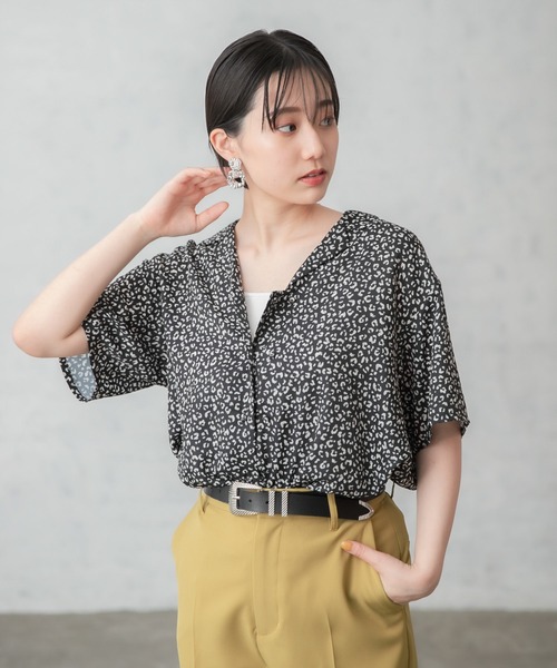 PAGEBOY（ページボーイ）の「WボタンアソートカイキンSS（シャツ/ブラウス・レディース・ブラック/ホワイト系その他/ブラック系その他/グレイッシュベージュ/グレー系その他2/ベージュ系その他/ホワイト系その他2・FREE）」の10枚目の写真