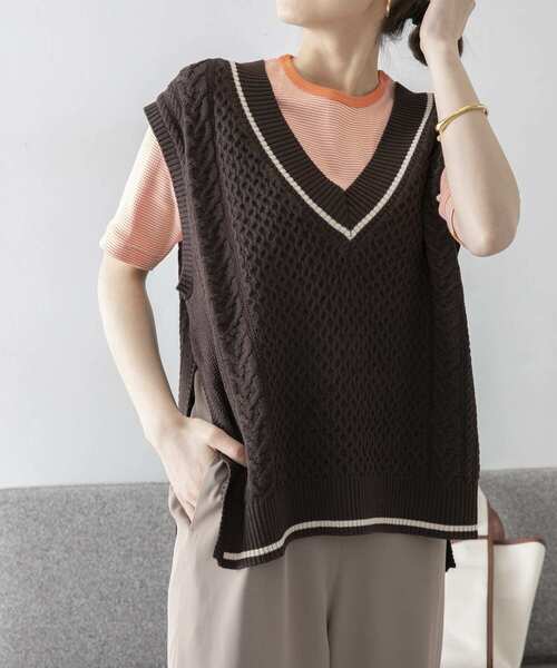 Urban ベスト トップスライン入りニットベスト ベスト Urban Research アーバンリサーチ のファッション