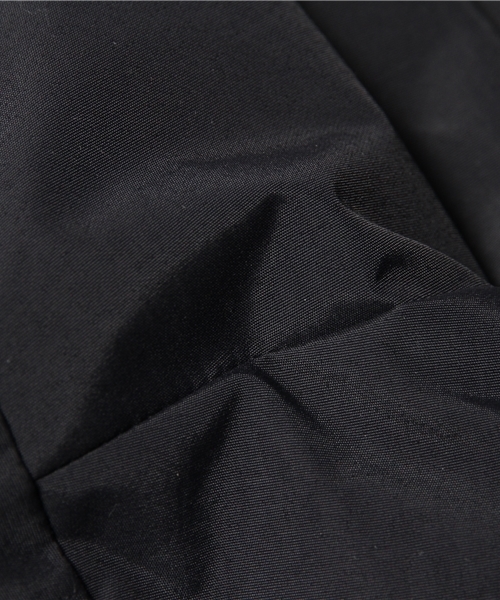 BEAMS BOY(ビームスボーイ)の「THE NORTH FACE / Endurance Baltro Jacket(ダウンジャケット/コート・レディース・ブラック/レッド・150)」の9枚目の写真