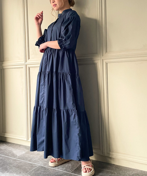 JUNOAH（ジュノア）の「ティアード5分袖スタンドカラーワンピース（ワンピース・レディース・ホワイト/ブラック/ネイビー/グレー/グレイッシュベージュ・MEDIUM/LARGE/X-LARGE）」の16枚目の写真