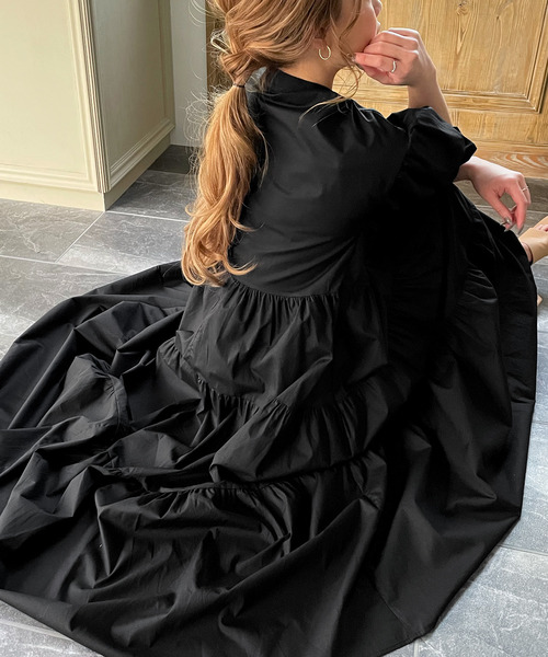 JUNOAH（ジュノア）の「ティアード5分袖スタンドカラーワンピース（ワンピース・レディース・ホワイト/ブラック/ネイビー/グレー/グレイッシュベージュ・MEDIUM/LARGE/X-LARGE）」の19枚目の写真