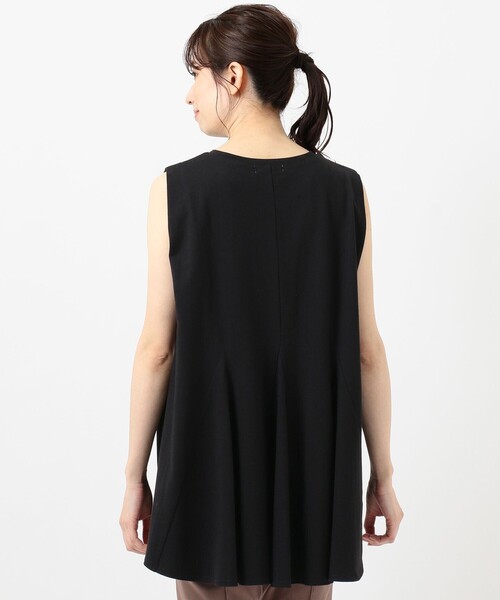 ANY SIS（エニィスィス）の「【L'aube】バックフレアーディテール カットソー（Tシャツ/カットソー・レディース・ホワイト系/ブラック系/黄土色系・0）」の15枚目の写真