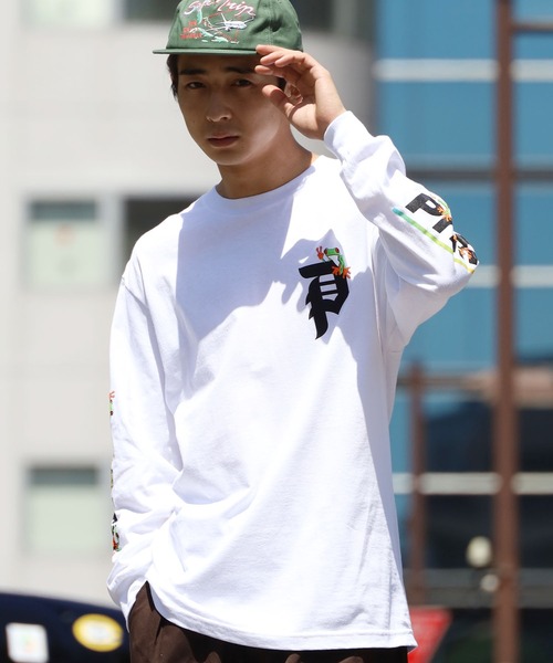 PRIMITIVE(プリミティブ)の「PRIMITIVE/プリミティブ GAMMA L/S TEE ロンT/長袖Tシャツ(Tシャツ/カットソー・メンズ・ホワイト/ブラック・M/XL/L)」の11枚目の写真