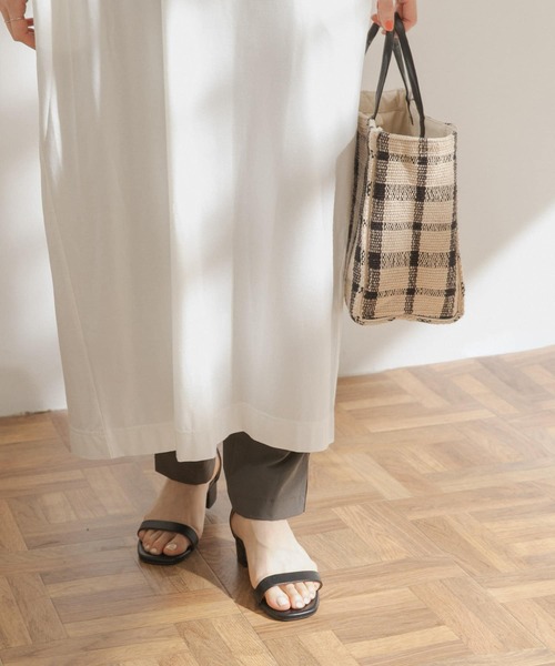 FORK&SPOON(フォークアンドスプーン)の「FORK&SPOON ストレッチイージーサイドスリットパンツ(その他パンツ・レディース・ブラック/カーキ・1/2)」の8枚目の写真