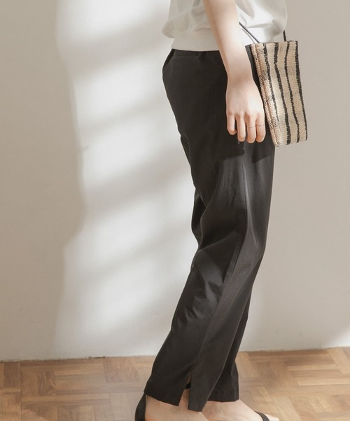 FORK&SPOON(フォークアンドスプーン)の「FORK&SPOON ストレッチイージーサイドスリットパンツ(その他パンツ・レディース・ブラック/カーキ・1/2)」の20枚目の写真