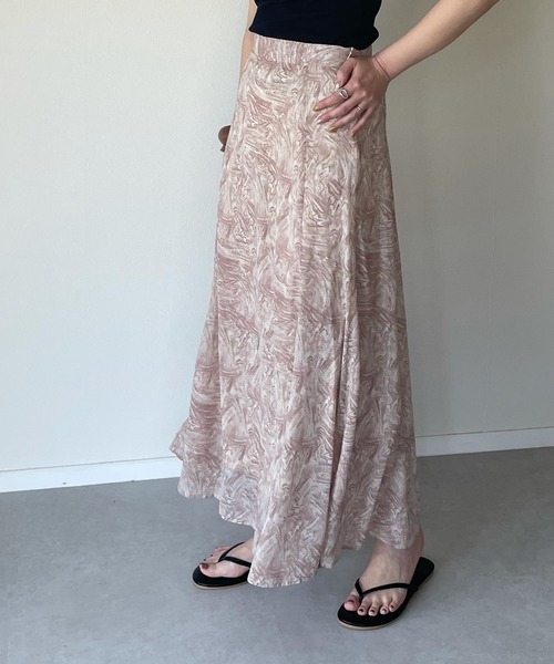 y/m by misato（イムバイミサト）の「マーブル柄マーメイドスカート（スカート・レディース・オレンジ/グリーン・FREE）」の11枚目の写真