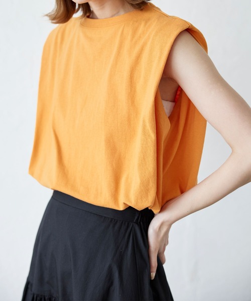 LIAN(リアン)の「天竺フレンチスリーブTシャツ(Tシャツ/カットソー・レディース・ライトベージュ/オフホワイト/ブラウン/ブラック/グリーン/オレンジ/ピンク/ネイビー/カーキ・FREE)」の9枚目の写真