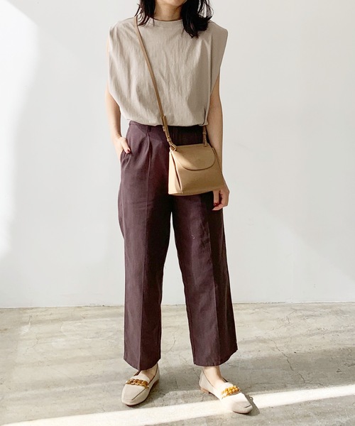 LIAN(リアン)の「天竺フレンチスリーブTシャツ(Tシャツ/カットソー・レディース・ライトベージュ/オフホワイト/ブラウン/ブラック/グリーン/オレンジ/ピンク/ネイビー/カーキ・FREE)」の17枚目の写真