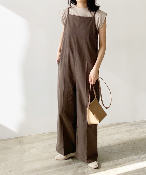 LIAN(リアン)の「天竺フレンチスリーブTシャツ(Tシャツ/カットソー・レディース・ライトベージュ/オフホワイト/ブラウン/ブラック/グリーン/オレンジ/ピンク/ネイビー/カーキ・FREE)」の20枚目の写真