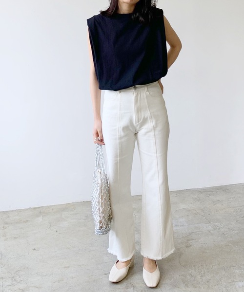 LIAN(リアン)の「天竺フレンチスリーブTシャツ(Tシャツ/カットソー・レディース・ライトベージュ/オフホワイト/ブラウン/ブラック/グリーン/オレンジ/ピンク/ネイビー/カーキ・FREE)」の21枚目の写真