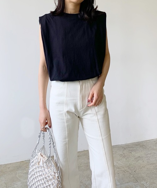 LIAN(リアン)の「天竺フレンチスリーブTシャツ(Tシャツ/カットソー・レディース・ライトベージュ/オフホワイト/ブラウン/ブラック/グリーン/オレンジ/ピンク/ネイビー/カーキ・FREE)」の22枚目の写真