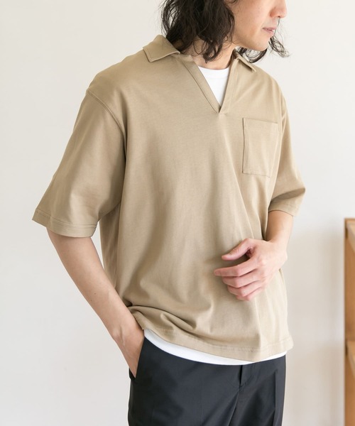 URBAN RESEARCH DOORS(アーバンリサーチドアーズ)の「スキッパーシャツ(Tシャツ/カットソー・メンズ・ブラック/ベージュ系その他・38/40)」の1枚目の写真