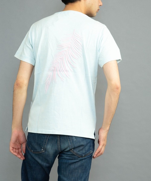 CERCA（チェルカ）の「RM/ボタニカル刺繍　半袖Tシャツ（Tシャツ/カットソー・メンズ・ホワイト/ピンク/ネイビー/ライトブルー・MEDIUM/LARGE）」の10枚目の写真