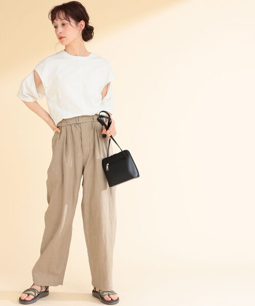 Ray BEAMS（レイビームス）の「Ray BEAMS / 2way スリット スリーブ Tシャツ（Tシャツ/カットソー・レディース・ホワイト/ブラック/ピンク・ONE SIZE）」の7枚目の写真