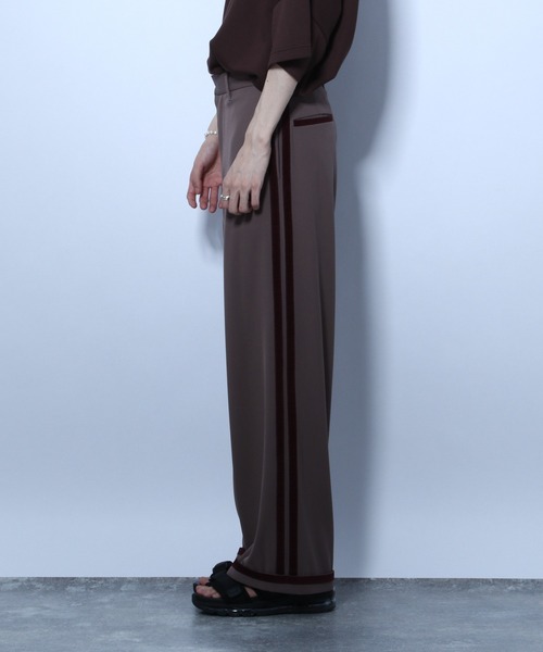 HARE（ハレ）の「ベルベットダブルラインパンツ(HARE)（その他パンツ・メンズ・ブラウン系その他/ブラック・SMALL/MEDIUM）」の7枚目の写真