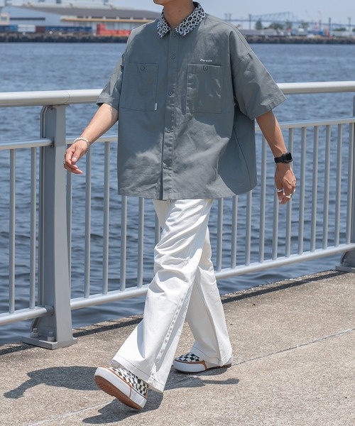 Perushu（ペルーシュ）の「レオパード柄クレリックシャツ（シャツ/ブラウス・メンズ・グレイッシュブルー/チャコールグレー・MEDIUM/LARGE）」の11枚目の写真