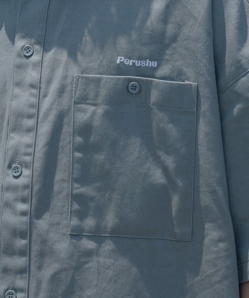 Perushu（ペルーシュ）の「レオパード柄クレリックシャツ（シャツ/ブラウス・メンズ・グレイッシュブルー/チャコールグレー・MEDIUM/LARGE）」の19枚目の写真