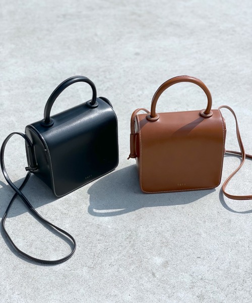 loti（ロティ）の「WEB限定 loti ランドセルミニショルダーバッグ（ショルダーバッグ・レディース・ブラック/ブラウン・ONE SIZE）」の6枚目の写真