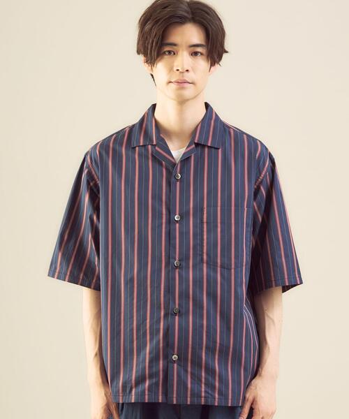 green label relaxing by 風早ゆうた（グリーンレーベルリラクシングバイカゼハヤユウタ）の「＜風早ゆうた（WEARISTA）×green label relaxing＞ブリティッシュ ストライプ 5分袖 オープンカラー シャツ（シャツ/ブラウス・メンズ・ダークグリーン/ネイビー・MEDIUM/LARGE）」の3枚目の写真