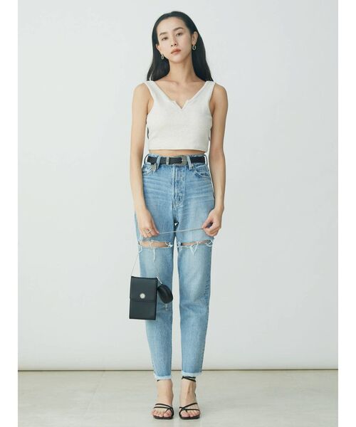 EVRIS(エヴリス)の「メタルバックルフェイクレザーベルト(ベルト・レディース・ブラック/ブラウン・FREE)」の10枚目の写真