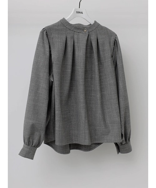 TONAL（トーナル）の「ツイードライクボリュームスリーブ