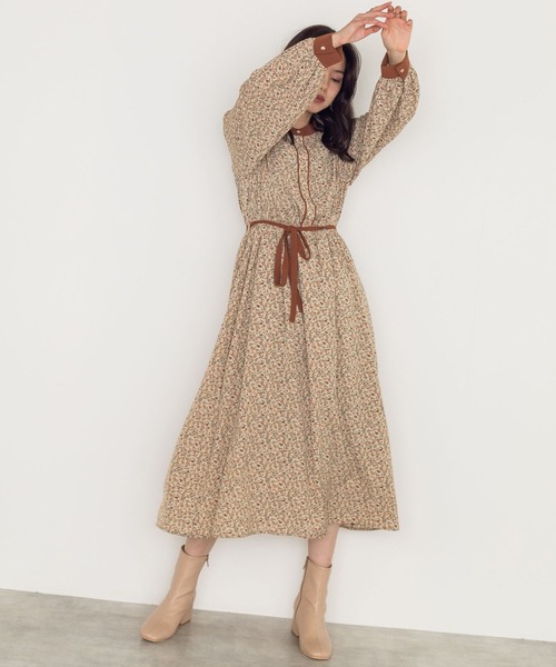 w closet（ダブルクローゼット）の「パイピングワンピース（ワンピース・レディース・ブラウン/ブラック/ベージュ/グリーン/グレイッシュベージュ/ブラック系その他/オレンジ/アイボリー・FREE）」の11枚目の写真