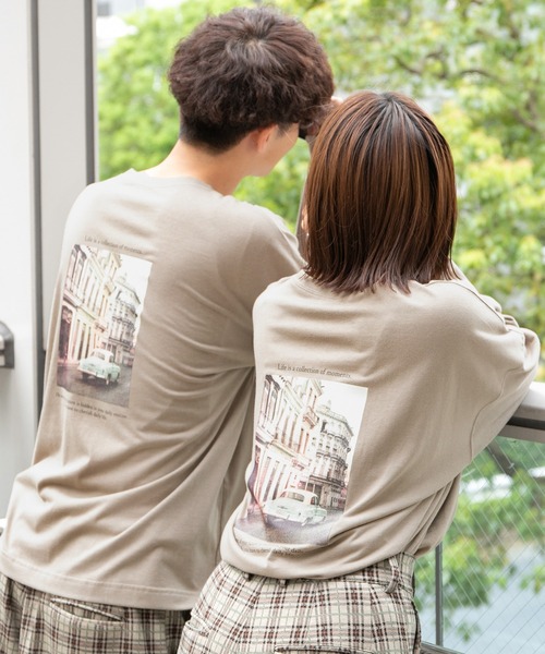 PairPair（ペアペア）の「バックフォトプリントロンT(ユニセックス)（Tシャツ/カットソー・メンズ・ベージュ/オートミール/スミクロ/グレイッシュブルー・FREE）」の3枚目の写真