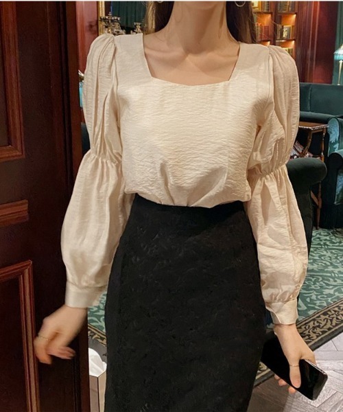 SONA（ソナ）の「SONYUNARA スクエアネックパフブラウス（シャツ/ブラウス・レディース・クリーム・FREE）」の7枚目の写真