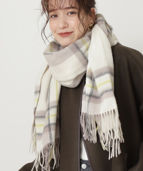 N.(N. Natural Beauty Basic)(エヌエヌナチュラルビューティーベーシック)の「◆ウールチェックストール(ストール/ショール・レディース・オフホワイト/ブルー/ネイビー・フリ-)」の6枚目の写真