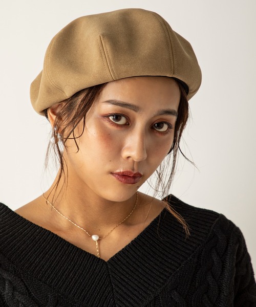 MILLION CARATS（ミリオンカラッツ）の「ワンランク上のお洒落を導くスエードベレー（ニットキャップ/ビーニー・レディース・ブラック/ベージュ・FREE）」の10枚目の写真