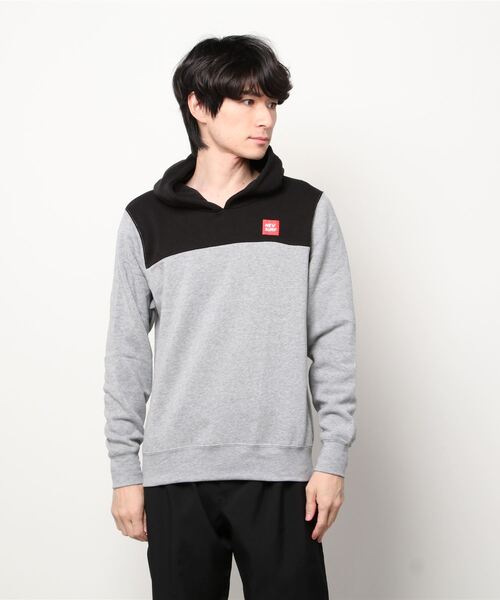 SHISKY（シスキー）の「切替え ワンポイント プルオーバー パーカー（パーカー・メンズ・ネイビー/杢グレー/チャコール・M/L/XL）」の8枚目の写真