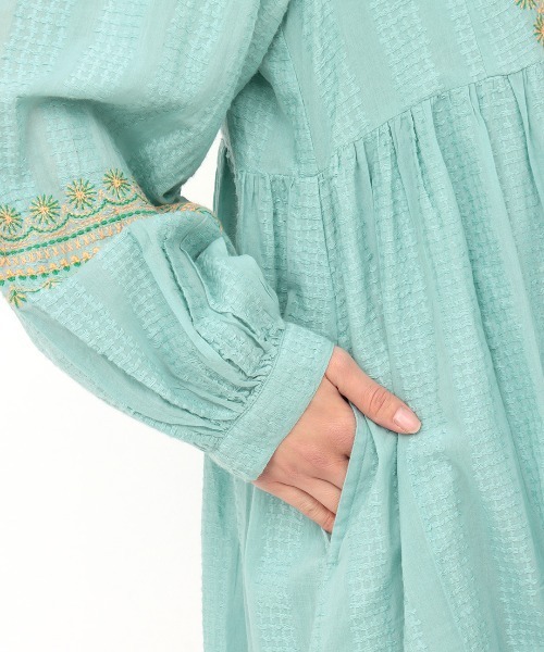 チチカカ（チチカカ）の「アガベステッチラインチュニック（チュニック・レディース・ピンク/イエロー/ブルー・FREE）」の14枚目の写真