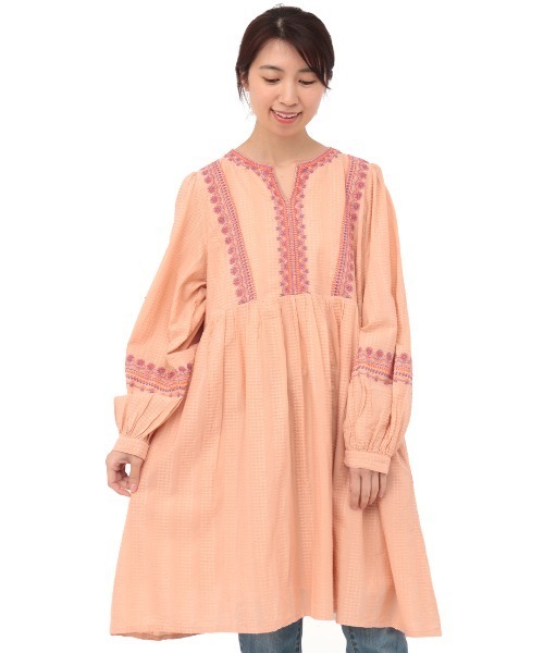 チチカカ（チチカカ）の「アガベステッチラインチュニック（チュニック・レディース・ピンク/イエロー/ブルー・FREE）」の10枚目の写真