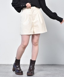 ems excite | タックレザーショートパンツ(その他パンツ)
