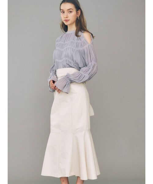 MERCURYDUO(マーキュリーデュオ)の「ステッチデザインタフタマーメイドスカート(スカート・レディース・アイボリー/ピンク/ブルー・SMALL/MEDIUM)」の10枚目の写真