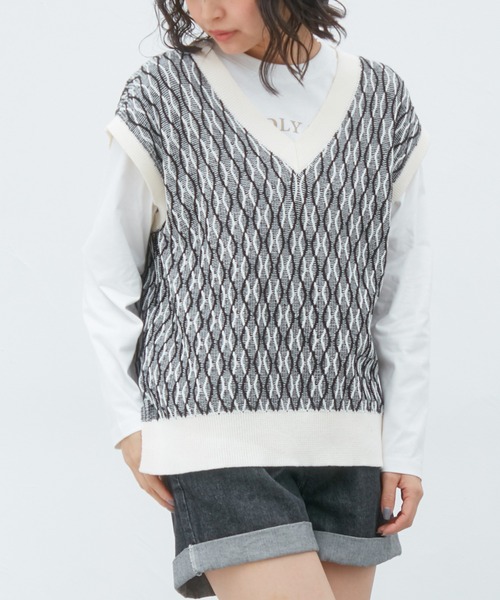 Honeys（ハニーズ）の「ニットベスト（ベスト・レディース・ブラック/ベージュ/ミント・S/M/L）」の5枚目の写真