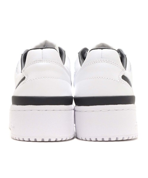 adidas（アディダス）の「adidas FORUM BOLD WOMENS / アディダス フォーラム ボ-ルド（スニーカー・レディース・ホワイト・23.5cm/24.5cm/23.0cm/24.0cm/25.0cm/22.5cm）」の2枚目の写真