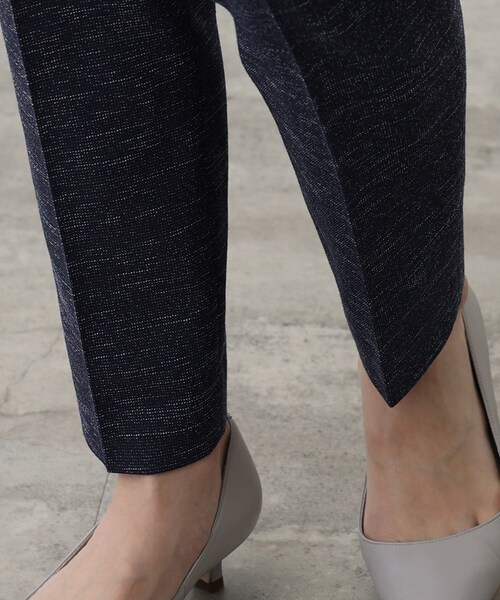 INDIVI（インディヴィ）の「◆【洗える/UVケア】ストレッチツィードパンツ（スーツパンツ・レディース・ネイビー/ネイビー系5/ブラック系3/ブラック系5・38/36/40/05/03）」の11枚目の写真