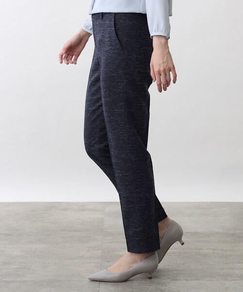 INDIVI（インディヴィ）の「◆【洗える/UVケア】ストレッチツィードパンツ（スーツパンツ・レディース・ネイビー/ネイビー系5/ブラック系3/ブラック系5・38/36/40/05/03）」の14枚目の写真