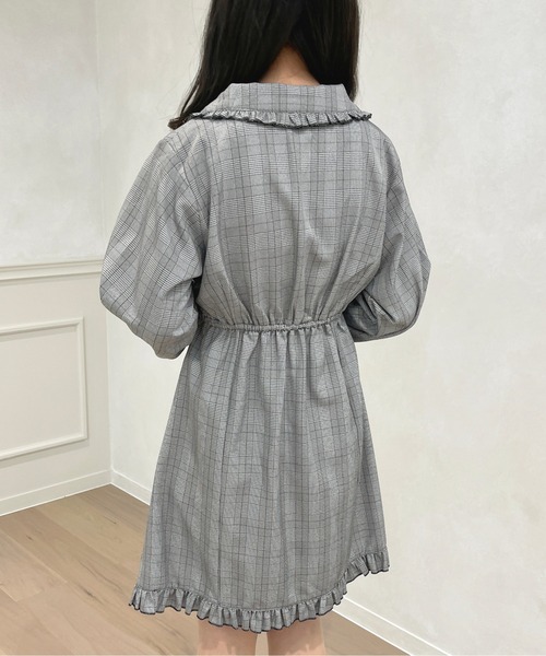 apres jour(アプレジュール)の「【LARME × apresjour コラボ】フリル襟チェックワンピース【ZOZOTOWN限定アイテム】(ワンピース・レディース・ブラック系その他/ブラウン系その他・X-LARGE/フリー)」の12枚目の写真