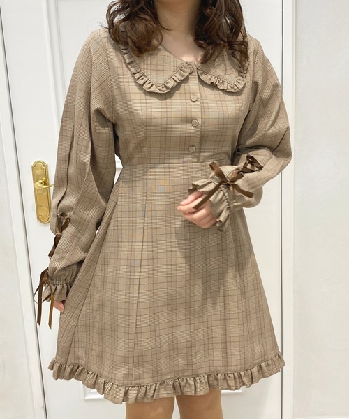 apres jour(アプレジュール)の「【LARME × apresjour コラボ】フリル襟チェックワンピース【ZOZOTOWN限定アイテム】(ワンピース・レディース・ブラック系その他/ブラウン系その他・X-LARGE/フリー)」の21枚目の写真
